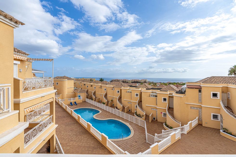 Apartment for sale in  Benimar, Playa del Duque, Spain