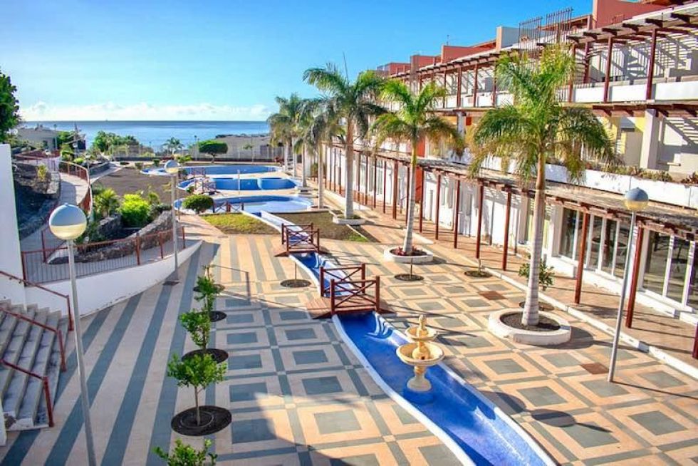 Apartment for sale in  Residencial El Barranco, Amarilla Golf, Spain - TRC-2685