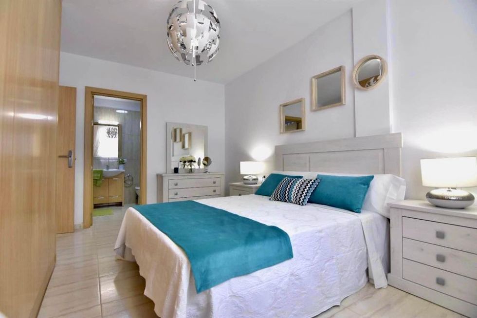 Apartment for sale in  Residencial El Barranco, Amarilla Golf, Spain - TRC-2685