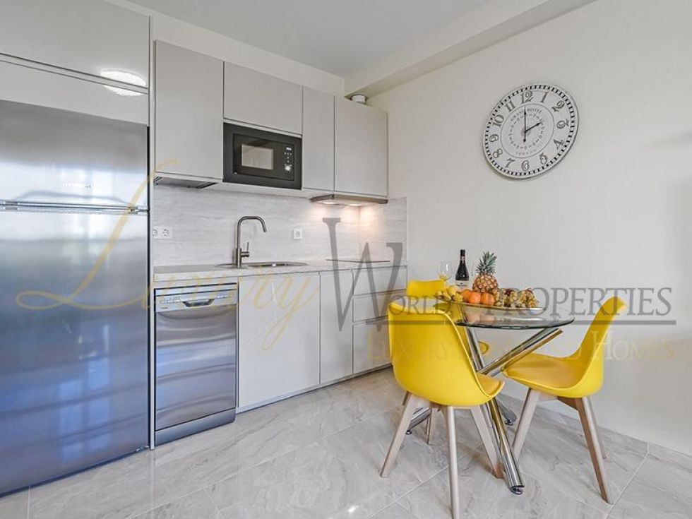 Apartment for sale in  San Eugenio Alto, Spain - LWP4869 Orlando - Torviscas Bajo