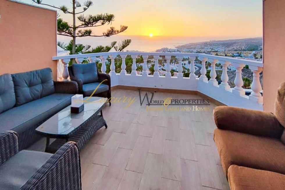 Apartment for sale in  San Eugenio Alto, Spain - LWP4959 Ocean View-San Eugenio Alto