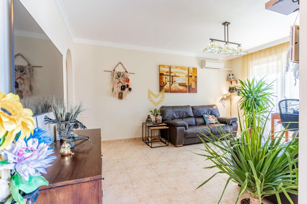 Apartment for sale in  San Isidro, Spain - P00082