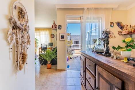 Apartment for sale in  San Isidro, Spain - P00082