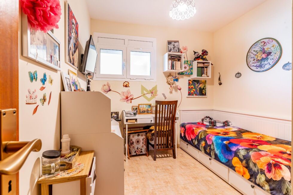 Apartment for sale in  San Isidro, Spain - P00082