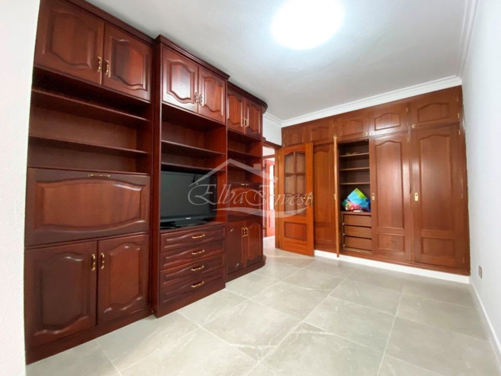 Apartment for sale in  Santa Cruz de Tenerife, Spain - 5279