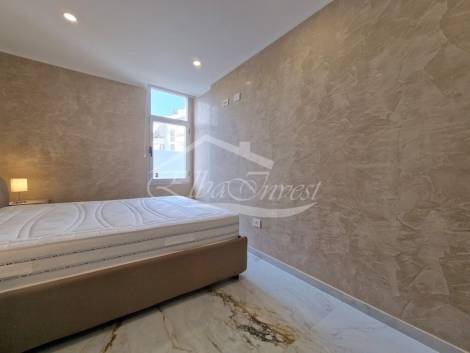 Apartment for sale in  Santa Cruz de Tenerife, Spain - 5838