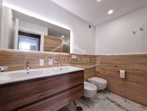 Apartment for sale in  Santa Cruz de Tenerife, Spain - 5838