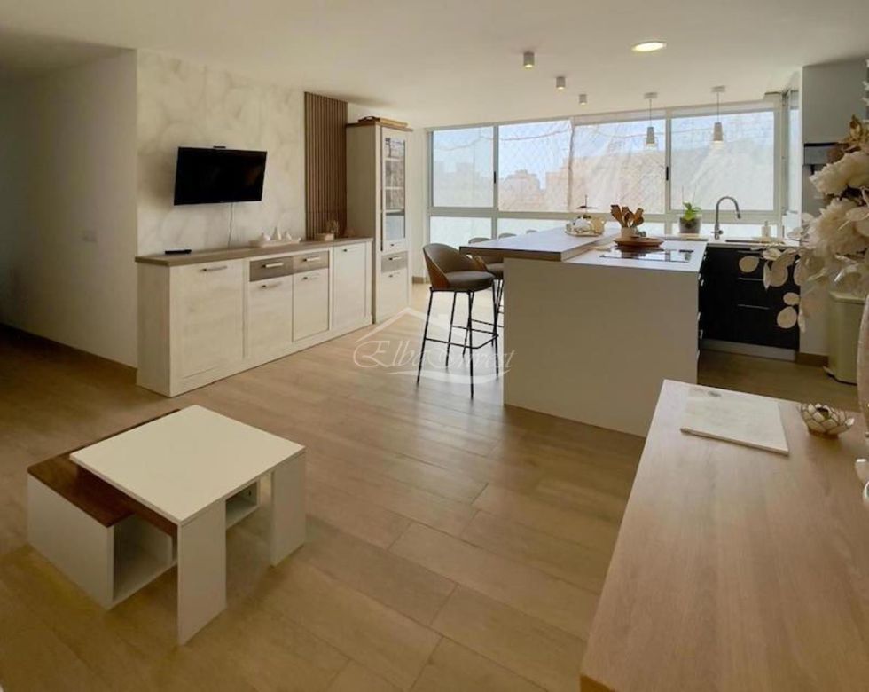Apartment for sale in  Santa Cruz de Tenerife, Spain - 5889