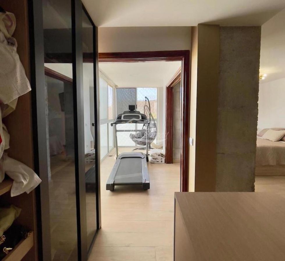 Apartment for sale in  Santa Cruz de Tenerife, Spain - 5889