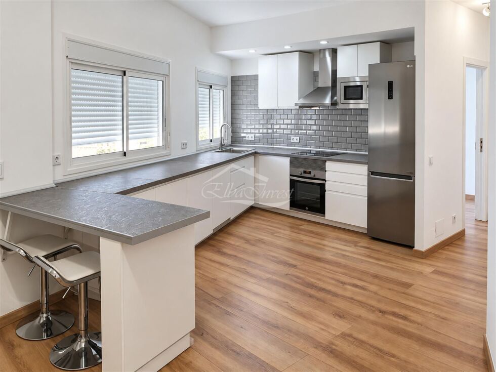 Apartment for sale in  Santa Cruz de Tenerife, Spain - 6001