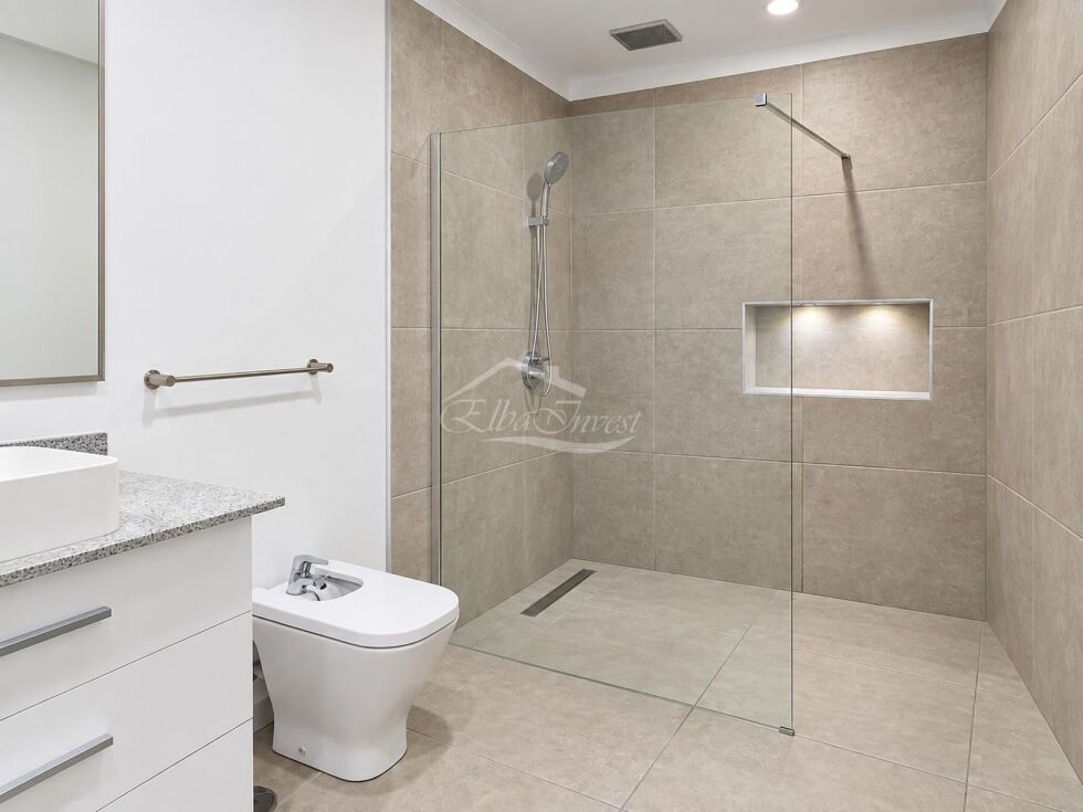 Apartment for sale in  Santa Cruz de Tenerife, Spain - 6001