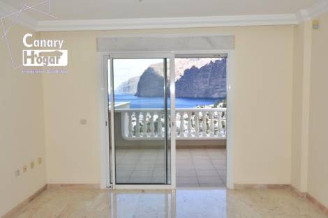 Apartment for sale in  Santiago del Teide, Spain - 051941