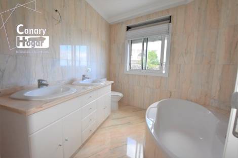 Apartment for sale in  Santiago del Teide, Spain - 051971