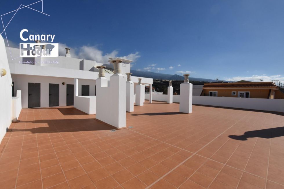 Apartment for sale in  Alcalá, Spain - 052731