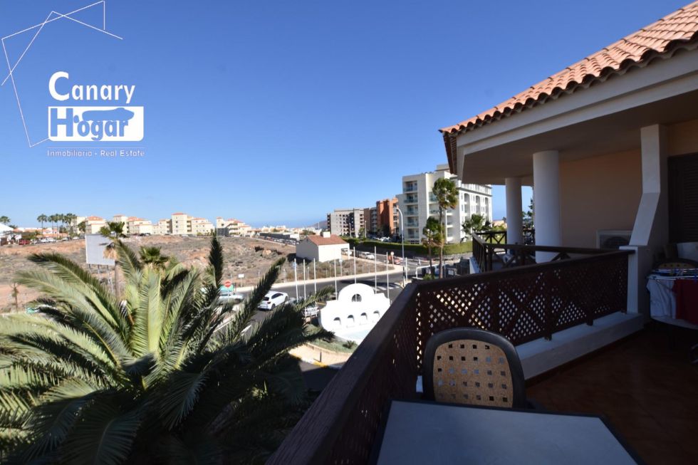 Apartment for sale in  Oasis del Sur, Spain - 052961