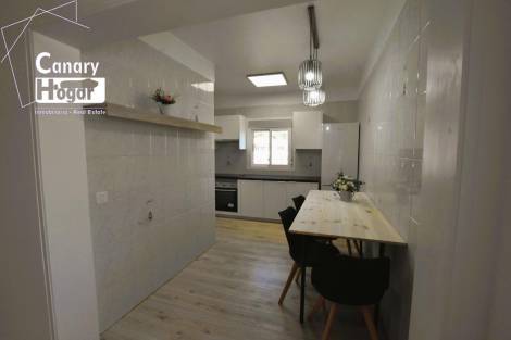 Apartment for sale in  Vega de las Mercedes, Spain - 057121