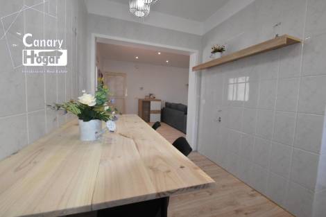 Apartment for sale in  Vega de las Mercedes, Spain - 057121