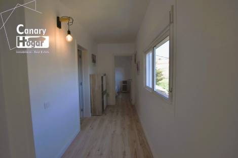 Apartment for sale in  Vega de las Mercedes, Spain - 057121