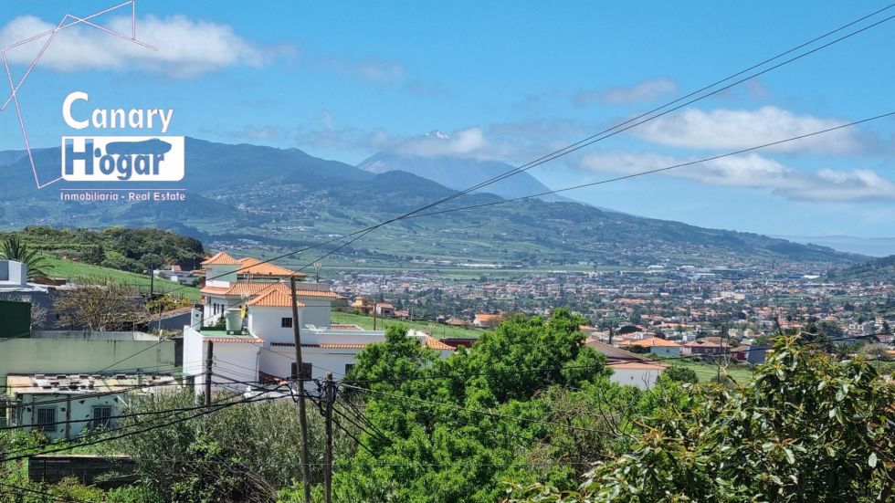 Apartment for sale in  Vega de las Mercedes, Spain - 057721