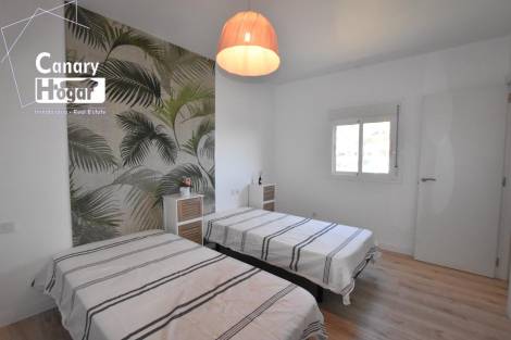 Apartment for sale in  Vega de las Mercedes, Spain - 057721