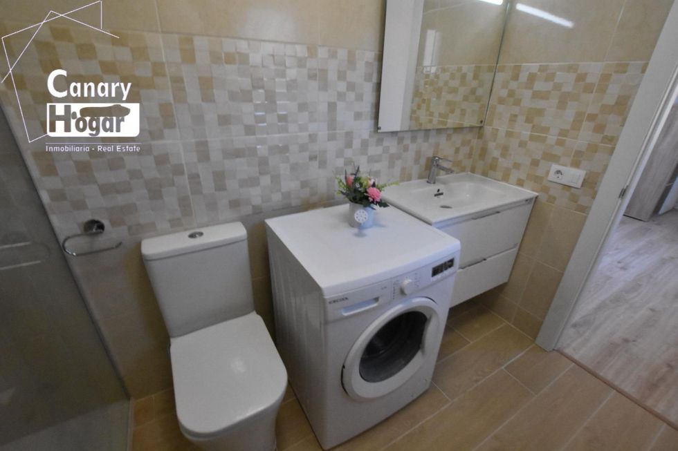 Apartment for sale in  Vega de las Mercedes, Spain - 057721