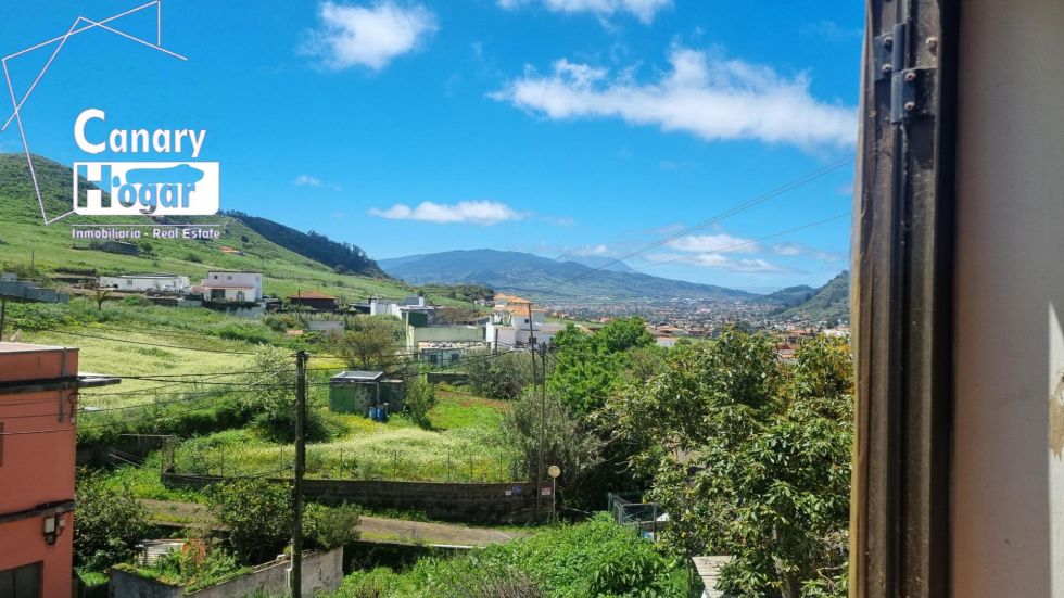 Apartment for sale in  Vega de las Mercedes, Spain - 057721