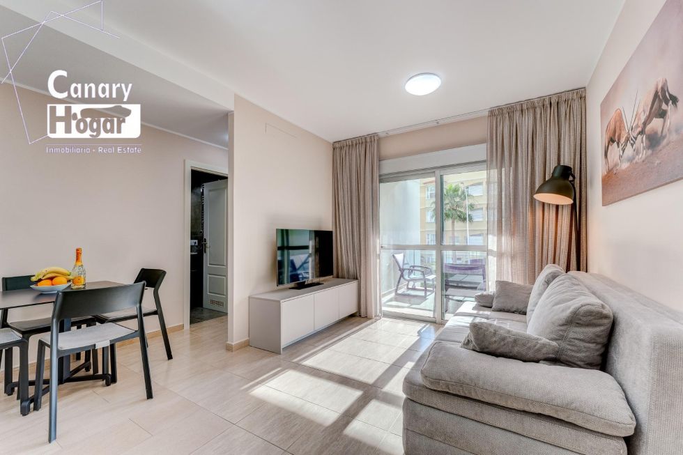 Apartment for sale in  Oasis del Sur, Spain - 057871