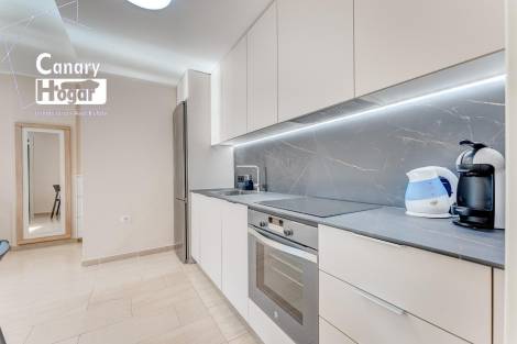 Apartment for sale in  Oasis del Sur, Spain - 057871