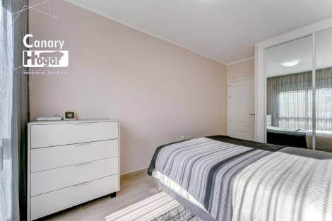 Apartment for sale in  Oasis del Sur, Spain - 057871