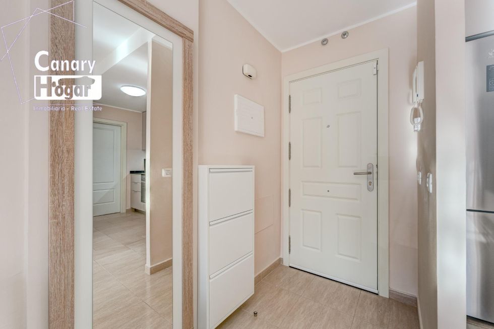 Apartment for sale in  Oasis del Sur, Spain - 057871