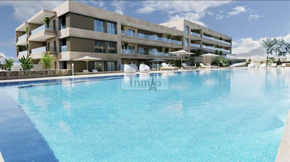 Apartment for sale in  El Médano, Spain - 424659