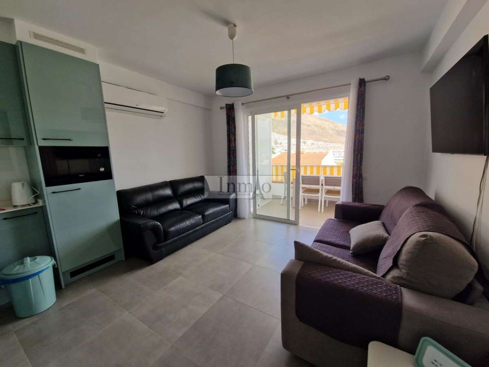 Apartment for sale in  Cristianos, Los, ES - 437416