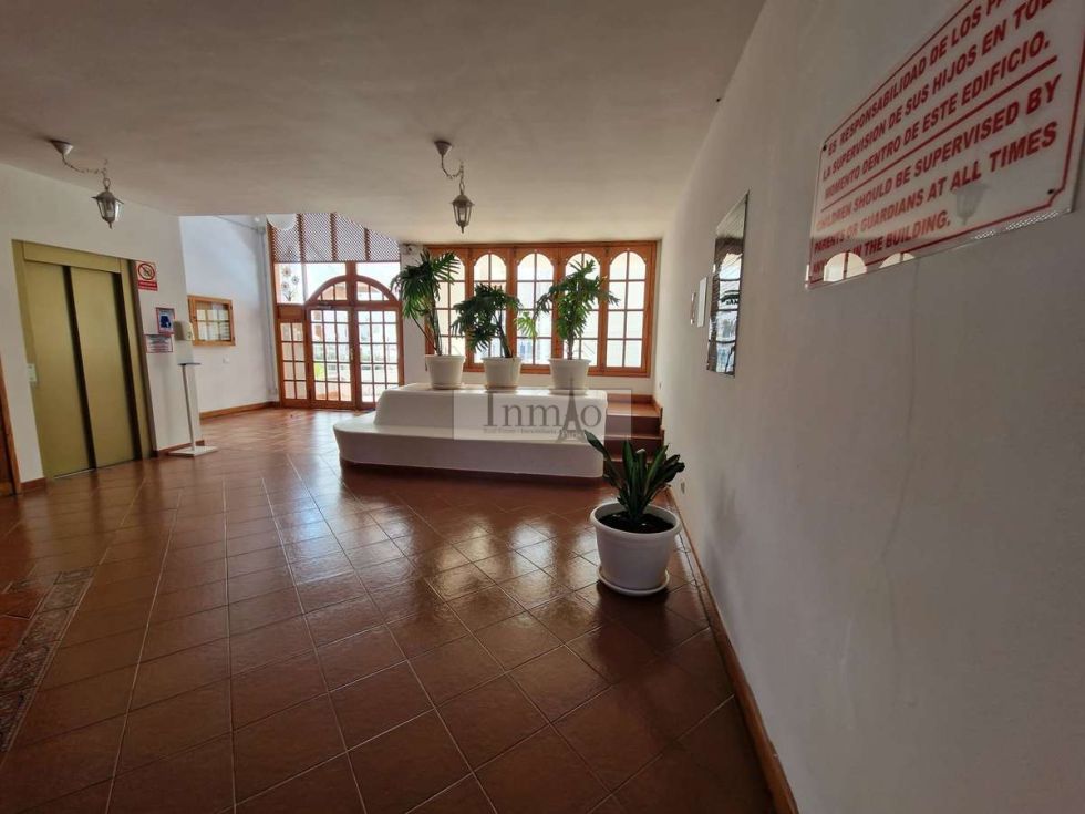 Apartment for sale in  Cristianos, Los, ES - 437416