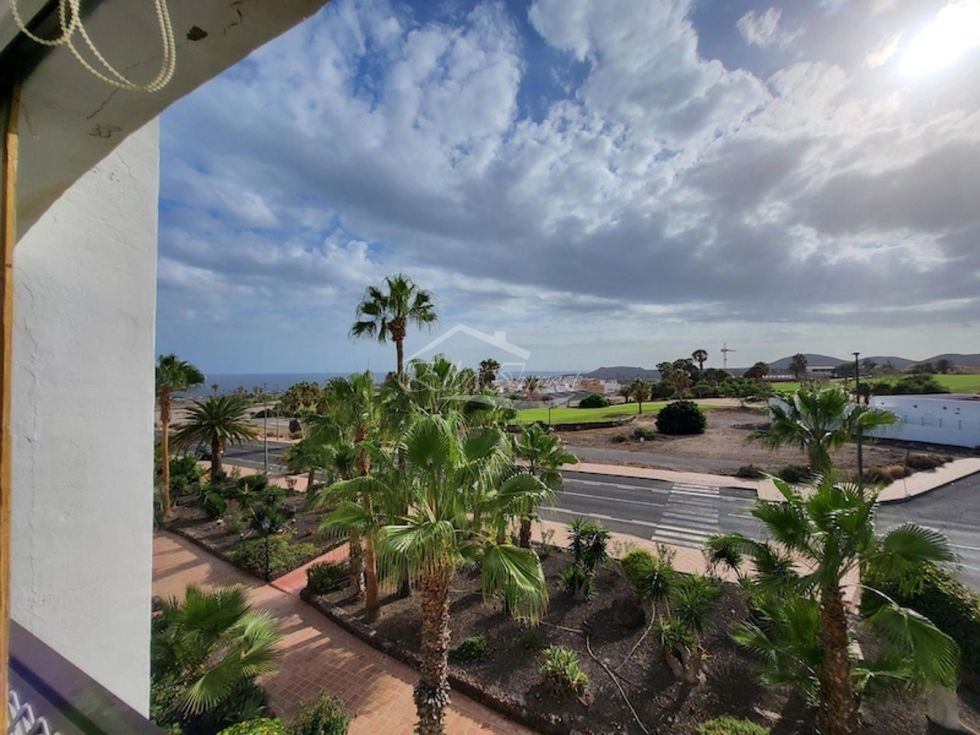 Apartment for sale in  Oasis del Sur, Spain - 5624