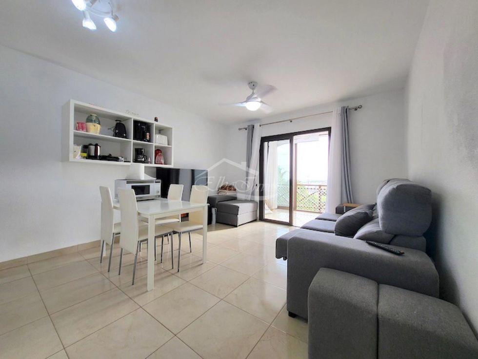 Apartment for sale in  Oasis del Sur, Spain - 5624