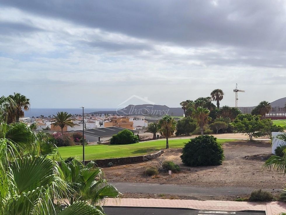 Apartment for sale in  Oasis del Sur, Spain - 5624