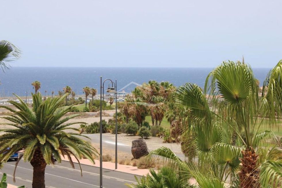 Apartment for sale in  Oasis del Sur, Spain - 5624