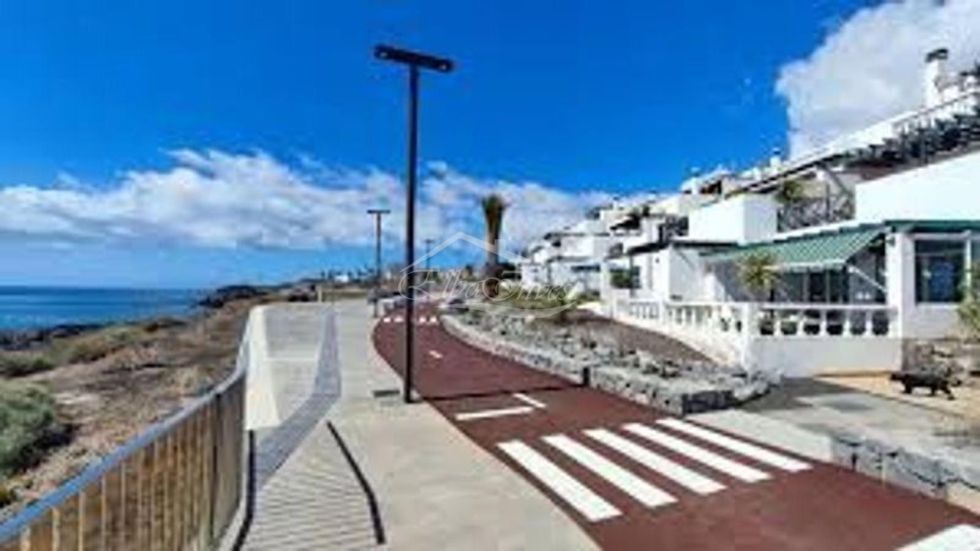 Apartment for sale in  Oasis del Sur, Spain - 5624