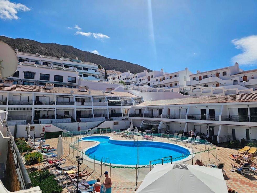 Apartment for sale in  Oasis del Sur, Spain - 5722