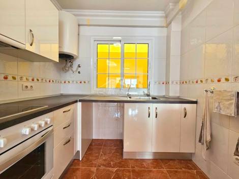 Apartment for sale in  Alcalá, Spain - 5877