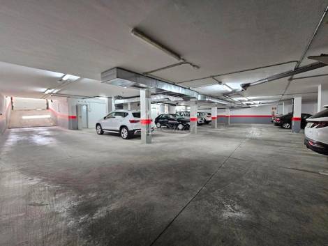 Apartment for sale in  Alcalá, Spain - 5877