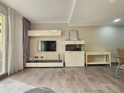 Apartment for sale in  Miraverde, Spain - 5955