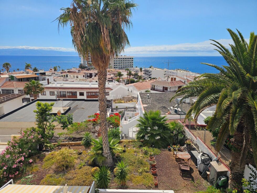 Apartment for sale in  Acantilados de Los Gigantes, Spain - 5976
