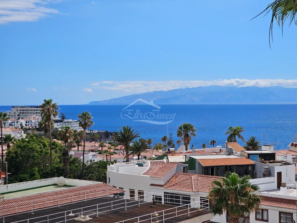 Apartment for sale in  Acantilados de Los Gigantes, Spain - 5976