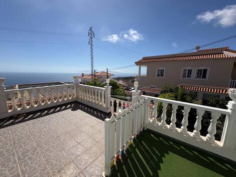 Apartment for sale in  Barrio Los Menores, Spain - 5989