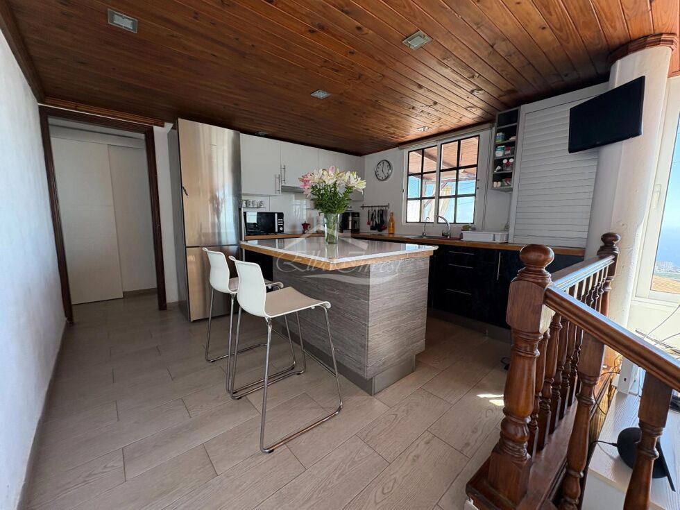 Apartment for sale in  Barrio Los Menores, Spain - 5989