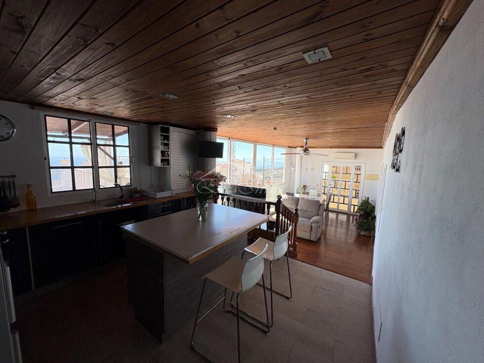 Apartment for sale in  Barrio Los Menores, Spain - 5989