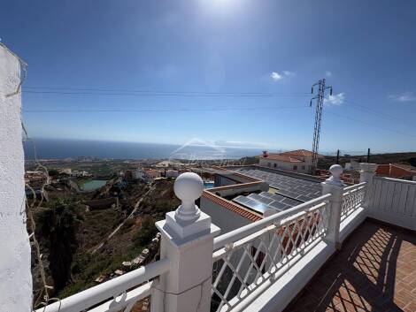 Apartment for sale in  Barrio Los Menores, Spain - 5989