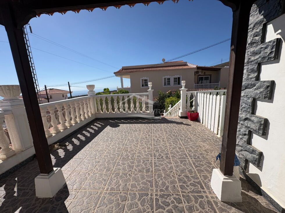 Apartment for sale in  Barrio Los Menores, Spain - 5989
