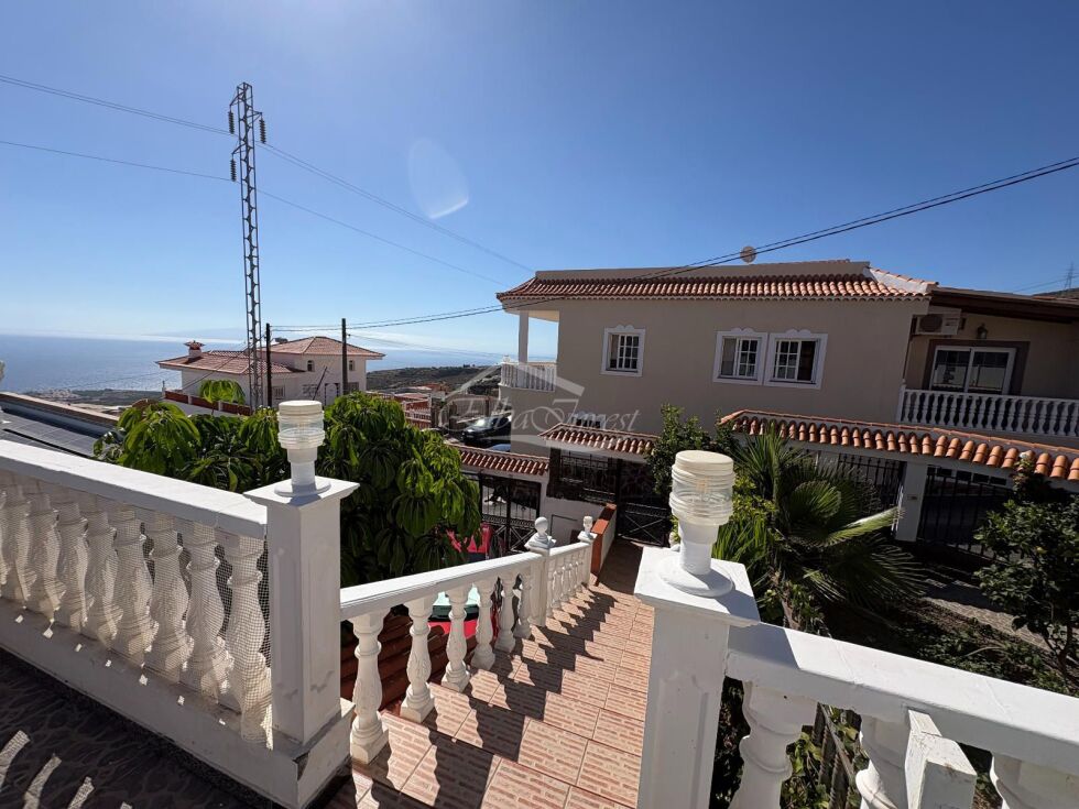Apartment for sale in  Barrio Los Menores, Spain - 5989
